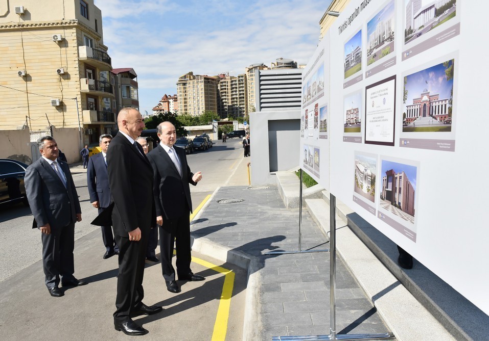 Prezident İlham Əliyev bina açılışında - FOTOLAR