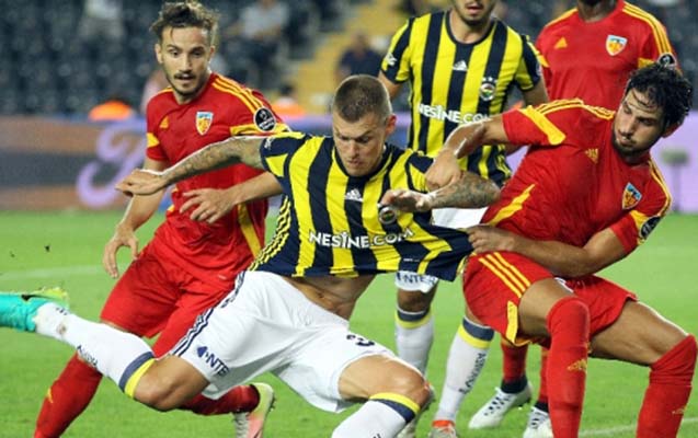 “Fənərbaxça”-“Kayserispor” oyununda 6 qol