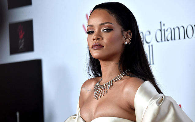 Rihanna şikayət etdi, əmisini tutudular