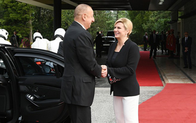 Əliyev Xorvatiya prezidenti ilə görüşüb
