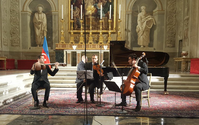 İtaliyada Azərbaycan musiqilərindən ibarət konsert - 