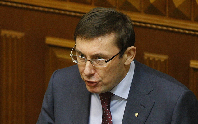 Ukrayna baş prokuroru istefa verdiyini açıqladı
