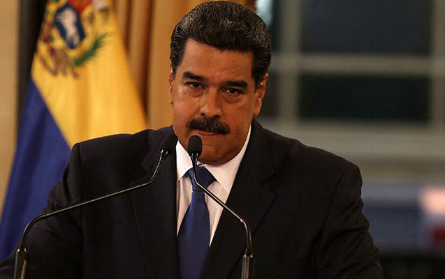 Maduro suallarını bəyənmədiyi jurnalistləri ölkədən qovdu