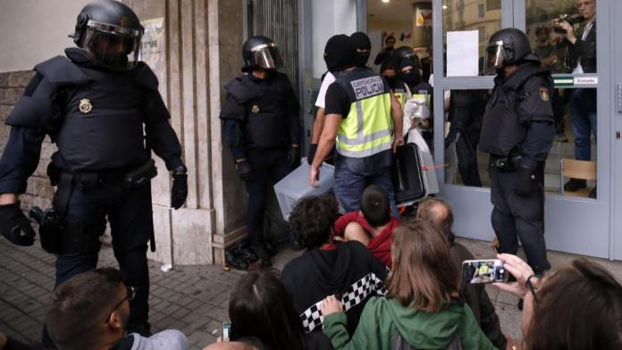 Kataloniyada yaralıların sayı 337-yə çatıb - Fotolar + Yenilənir