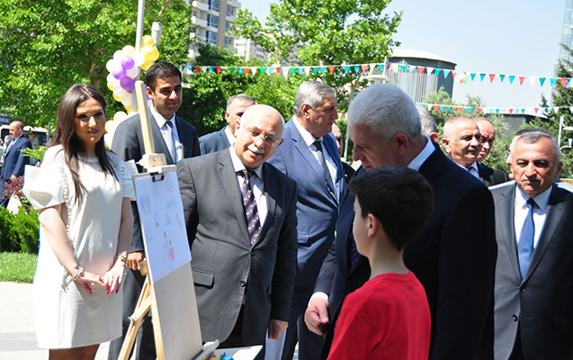 “Azərbaycanım” – Respublika Uşaq Rəsm Festivalı keçirilib – Fotolar