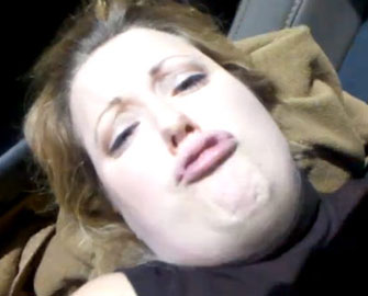 meshur-mugenninin-seks-videosu-uze-cixdi