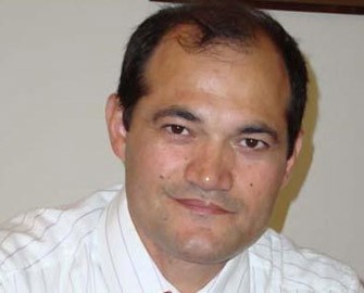 qas-qayirmaq-yerine-vurub-gozu-de-cixararlar-musahibe