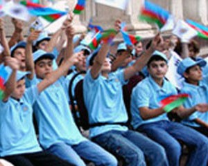 azerbaycanda-usaqlarin-sayi-oglanlar-birincidir