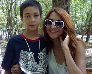 husniyye-murvetova-ve-ailesi-fotosessiya-