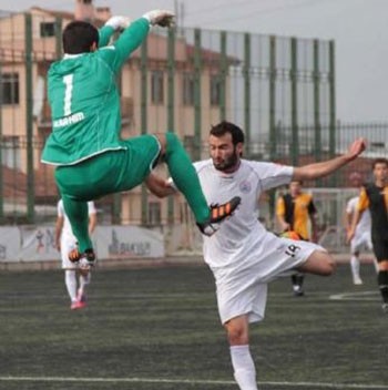 turk-futbolcu-olumden-dondu-video
