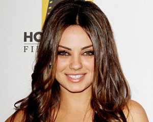 dunyanin-en-seksi-qadini-secildi-fotolar