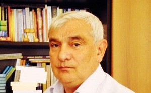 kamal-abdullanin-labirinti