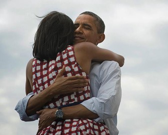 obamadan-qelebe-mesaji-ve-sevgi-sekli-tvit