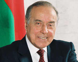 men-niye-azerbaycanli-olmagimla-fexr-etmeliyem