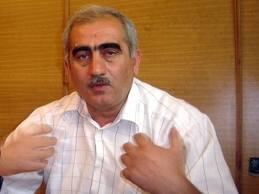 ineklerim-10-15-litr-sud-verir-ehmed-oruc-