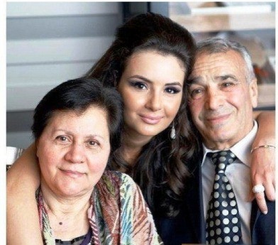 aysel-teymurzade-ana-obrazinda-foto