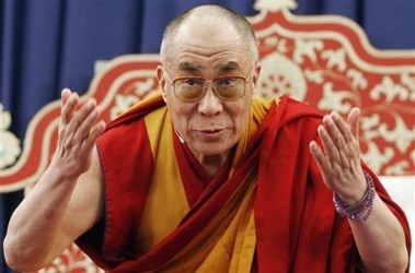 dalay-lama-muselmanlarin-qetliamini-pisledi