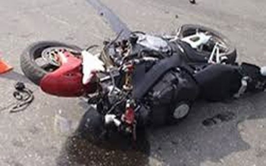 azerbaycanda-vezifeli-sexsi-motosiklet-vurdu