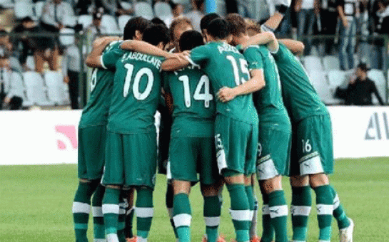 xezer-lenkeranin-futbolculari-qovulur-