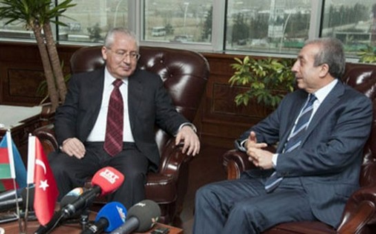 azerbaycanin-yeni-naziri-turkiyeye-getdi