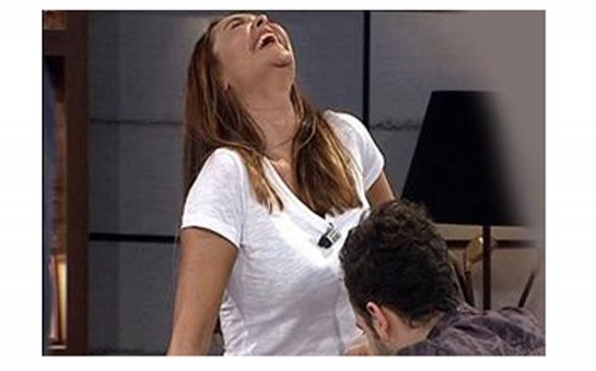 hulya-avsarin-zamokunun-sokulduyu-proqramla-bagli-daha-bir-