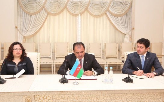 abs-sefirliyinin-muavini-gencede-