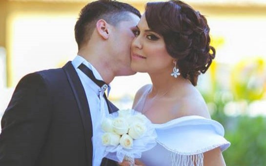 azerbaycanli-mugenni-ana-oldu
