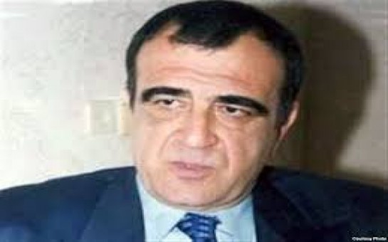 isa-qemberin-musaviri-milli-suradan-cixmir