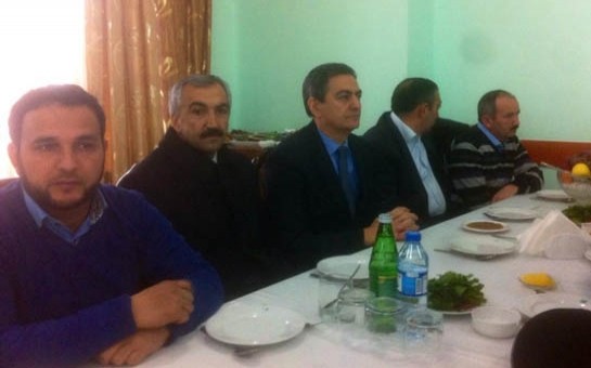 eli-kerimli-vuqar-hesimovun-yas-merasimine-gedib-