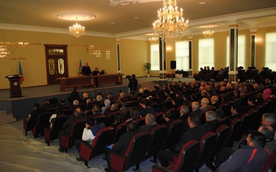 icra-bascisi-sakinlerle-gorusdu