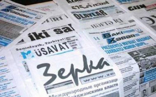 azerbaycanda-jurnalistler-ne-qeder-maas-alir-