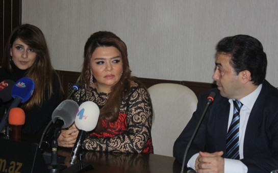 nezaket-teymurova-quotsari-gelinquot-klipine-teqdimat-etdi