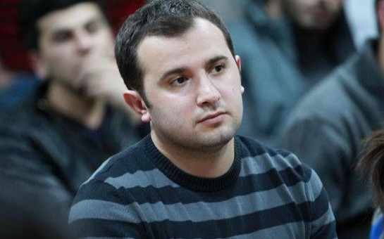 gence-qapilarinin-arxasinda-gizlenenler