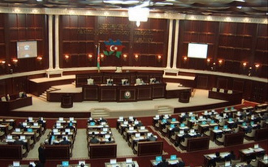 parlament-jurnalistlerine-sad-xeber