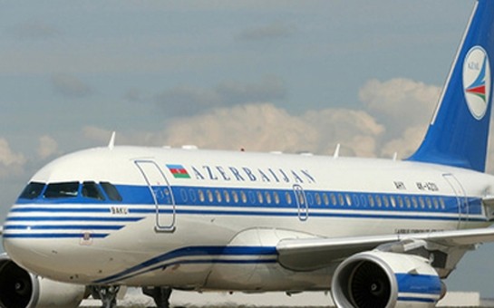 azerbaycan-hava-yollari-insanlarin-cibine-girir