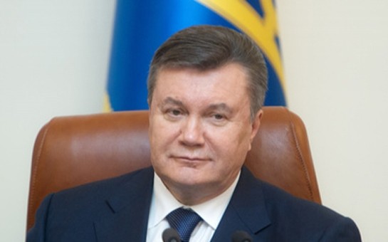 prezident-mezuniyyete-cixdi-