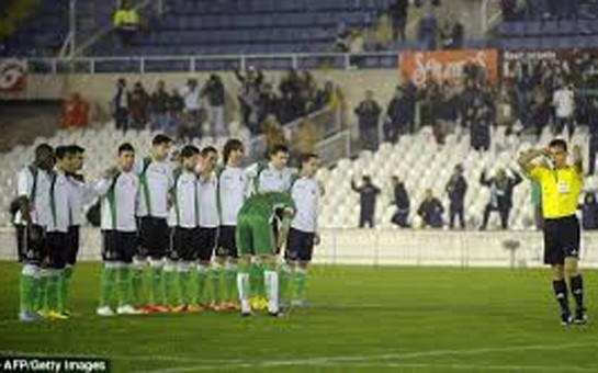 qeyri-adi-sekilde-etiraz-