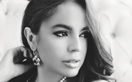 leyla-eliyeva-oxucularina-muraciet-etdi-