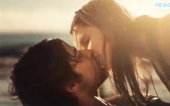 dunyani-heyretlendiren-reklam-carxi