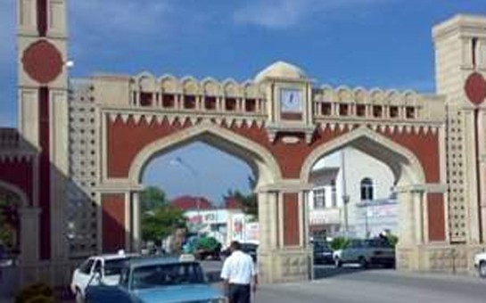 rusiyadan-gelen-masini-qatar-vurdu