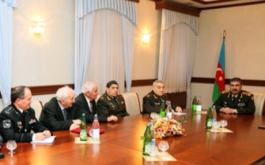 zakir-hesenovun-muharibe-veteranlari-ile-gorusu