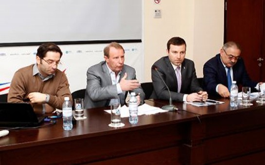 bas-mesqciler-affa-ya-yigisdilar