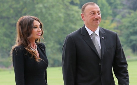 prezident-ve-xanimi-arenada