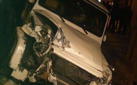 yasamalda-gelandewagen-dehsetli-qeza-toretdi-