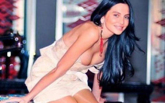 rza-zerrabin-azadligina-azerbaycanli-modelden-