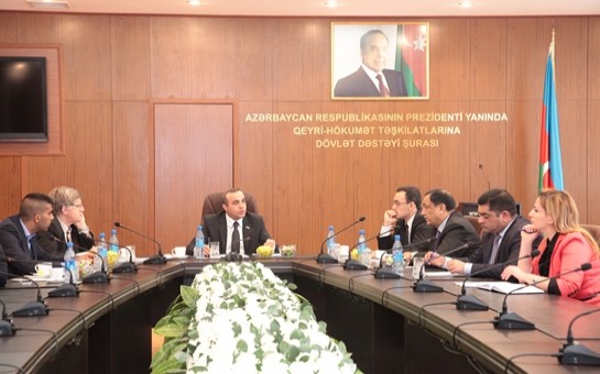 sura-sedri-olkede-multikulturalizm-muhiti-haqqinda-danisdi
