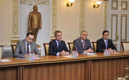 nazim-ibrahimov-yehudi-icmasinin-rehberleriyle-gorusdu-