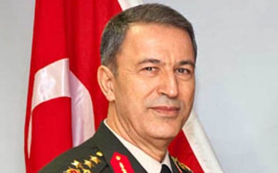 turkiyenin-quru-qosunlari-komandani-azerbaycanda-