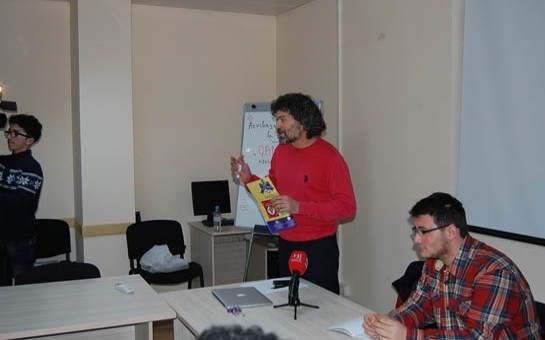 sahbaz-xuduoglu-genclerle-gorusdu-