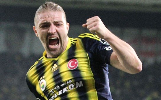 mourinyo-turk-futbolcunu-transfer-etmek-isteyir